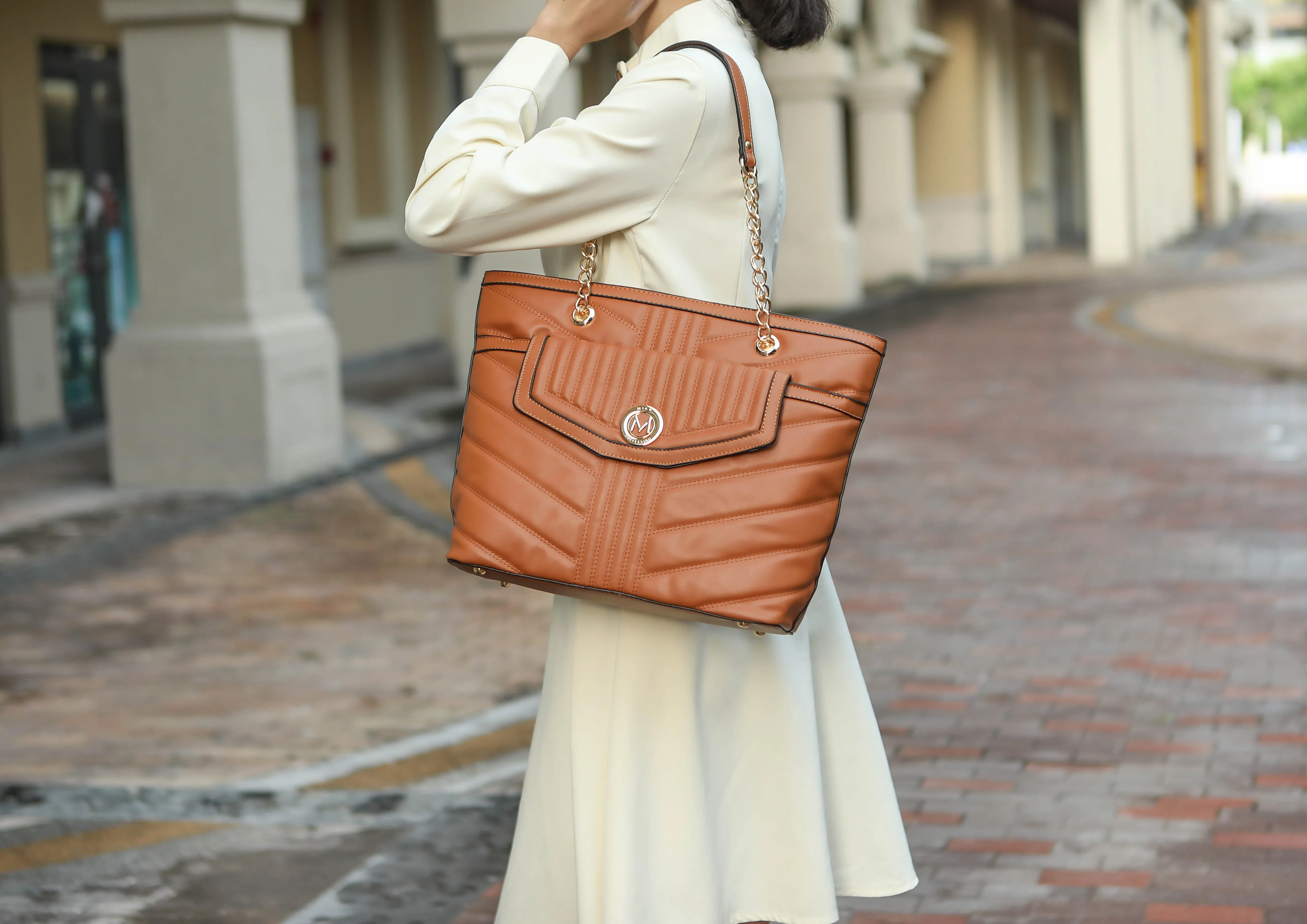 Artem Tote Bag with Wallet
