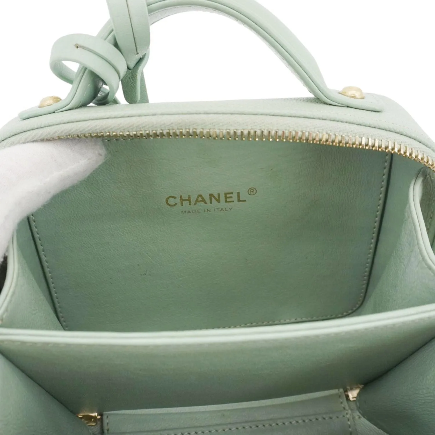 CHANEL Vanity Case Filigree CC Small Caviar Quilted Shoulder Bag Light Green