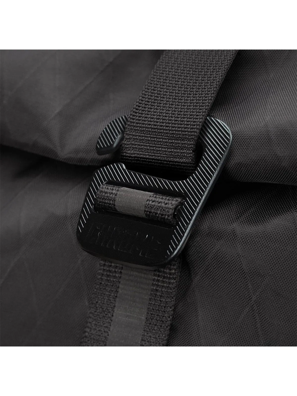 Chrome Industries BLCKCHRM 22X Yalta 3.0