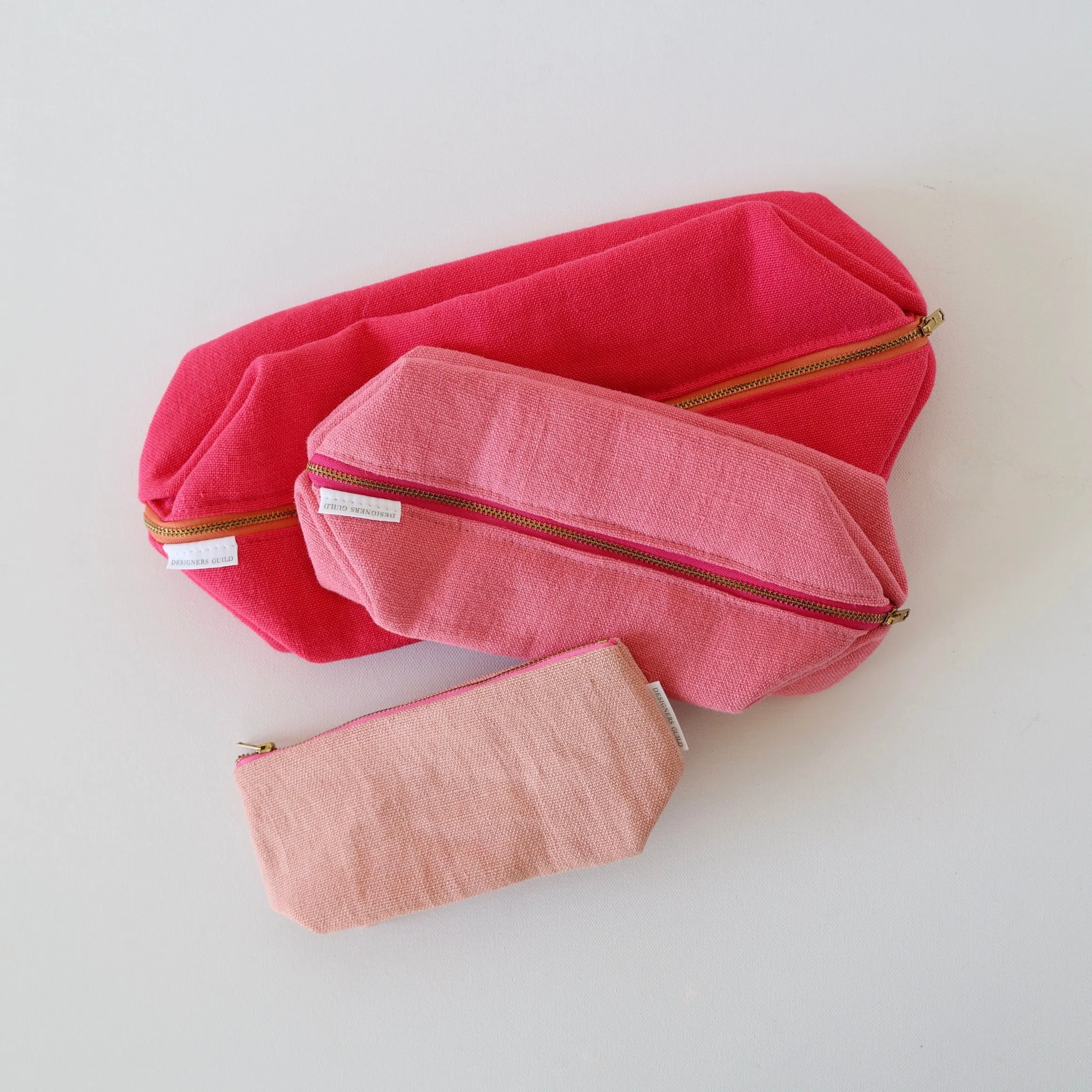 Designer's Guild Toiletry Bag Set - Pink