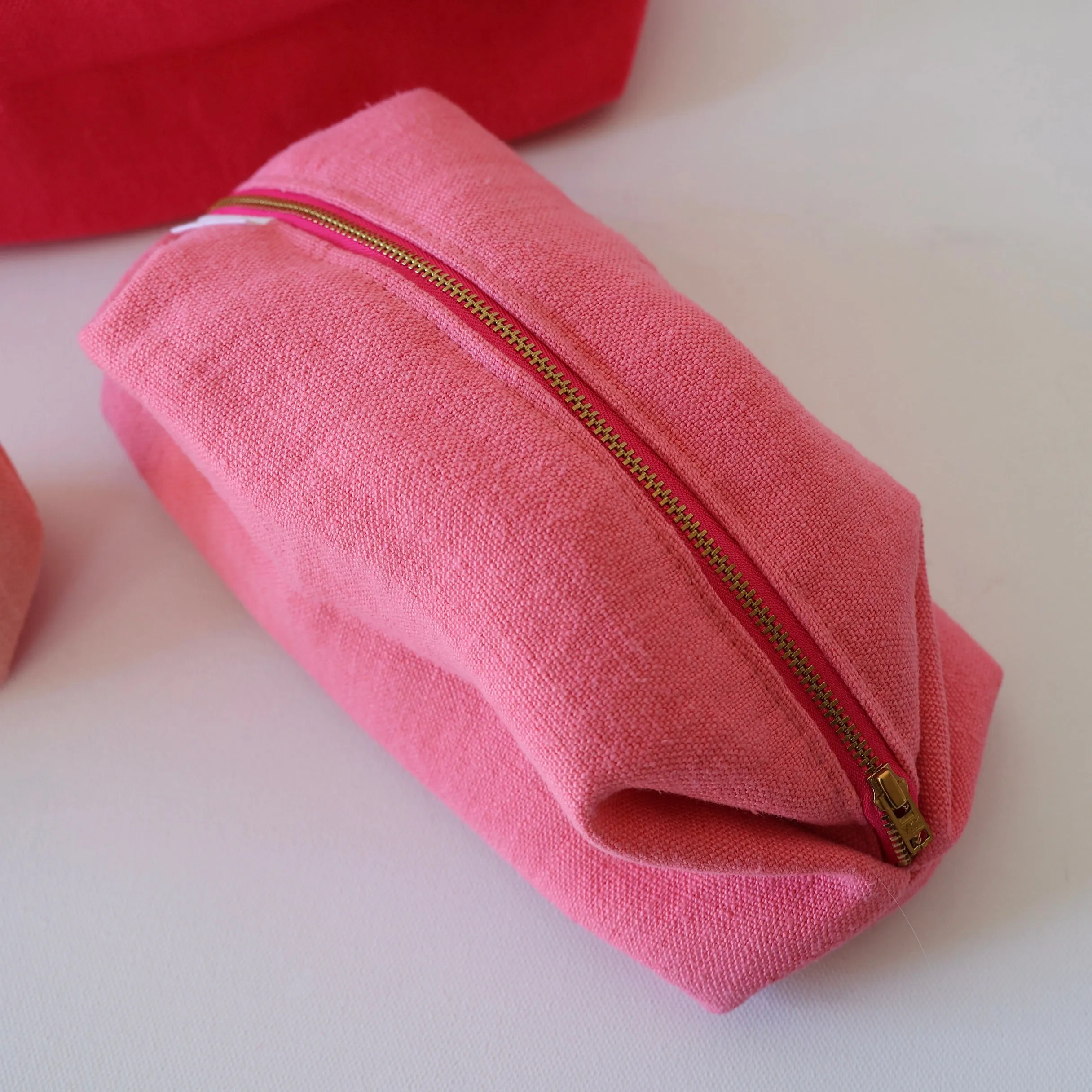 Designer's Guild Toiletry Bag Set - Pink