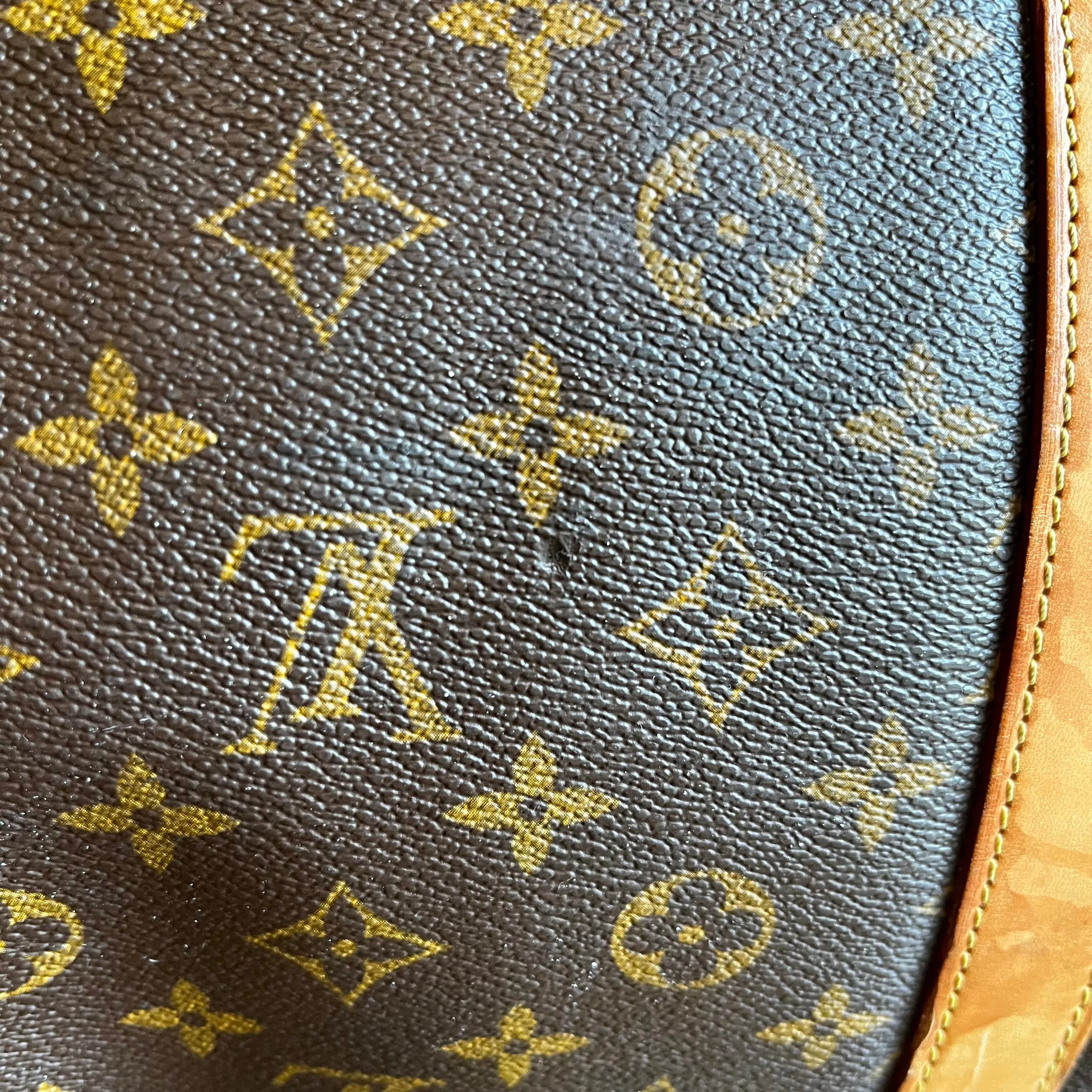 LOUIS VUITTON Keepall Bandouliere 60 Brown Monogram Canvas Duffel Bag