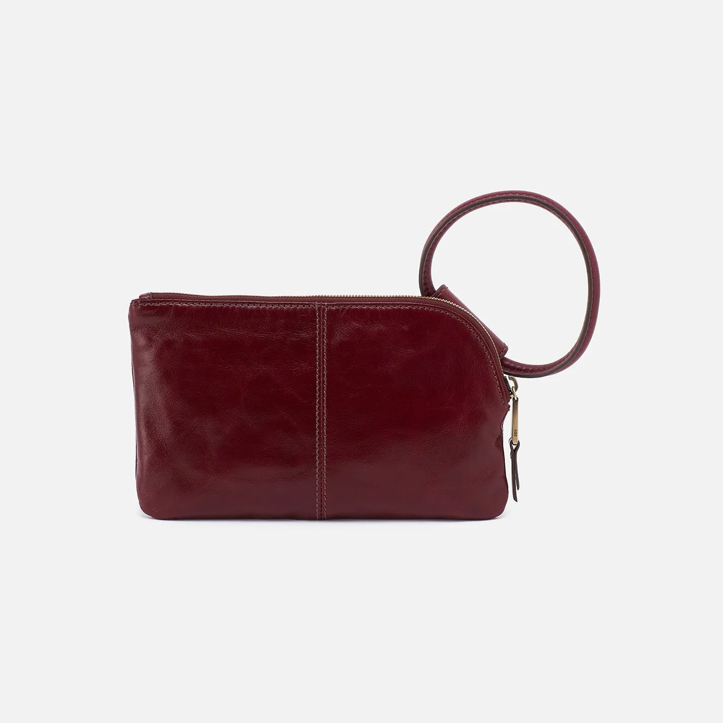 Sable Wristlet In Polished Leather - Winterberry