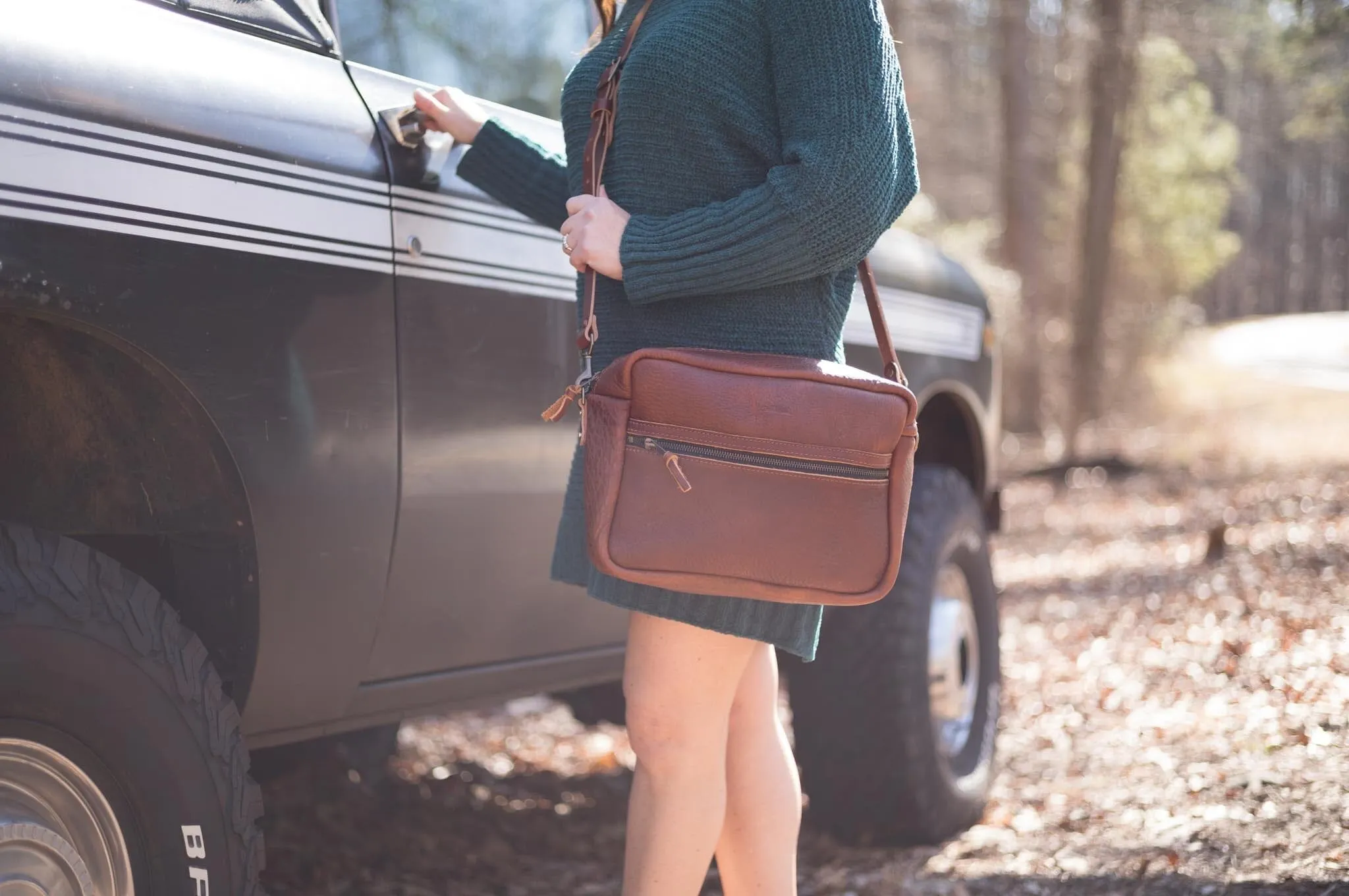 SARAH LEATHER CROSSBODY - LARGE - TANGERINE BISON