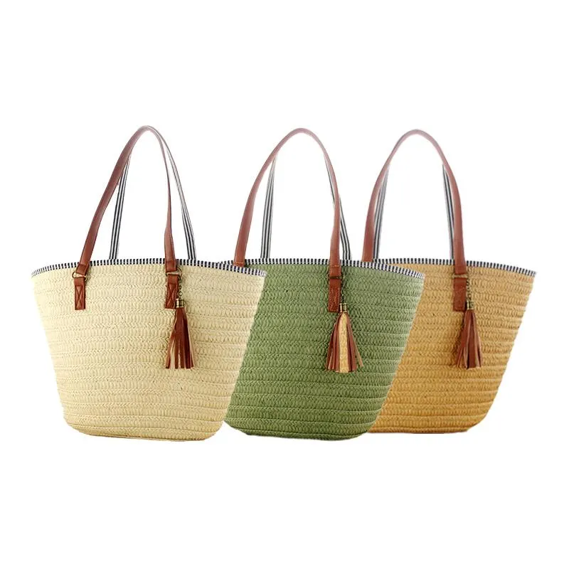 Straw Beach Shoulder Bag Summer Beach Tote with Colorful Pom Pom