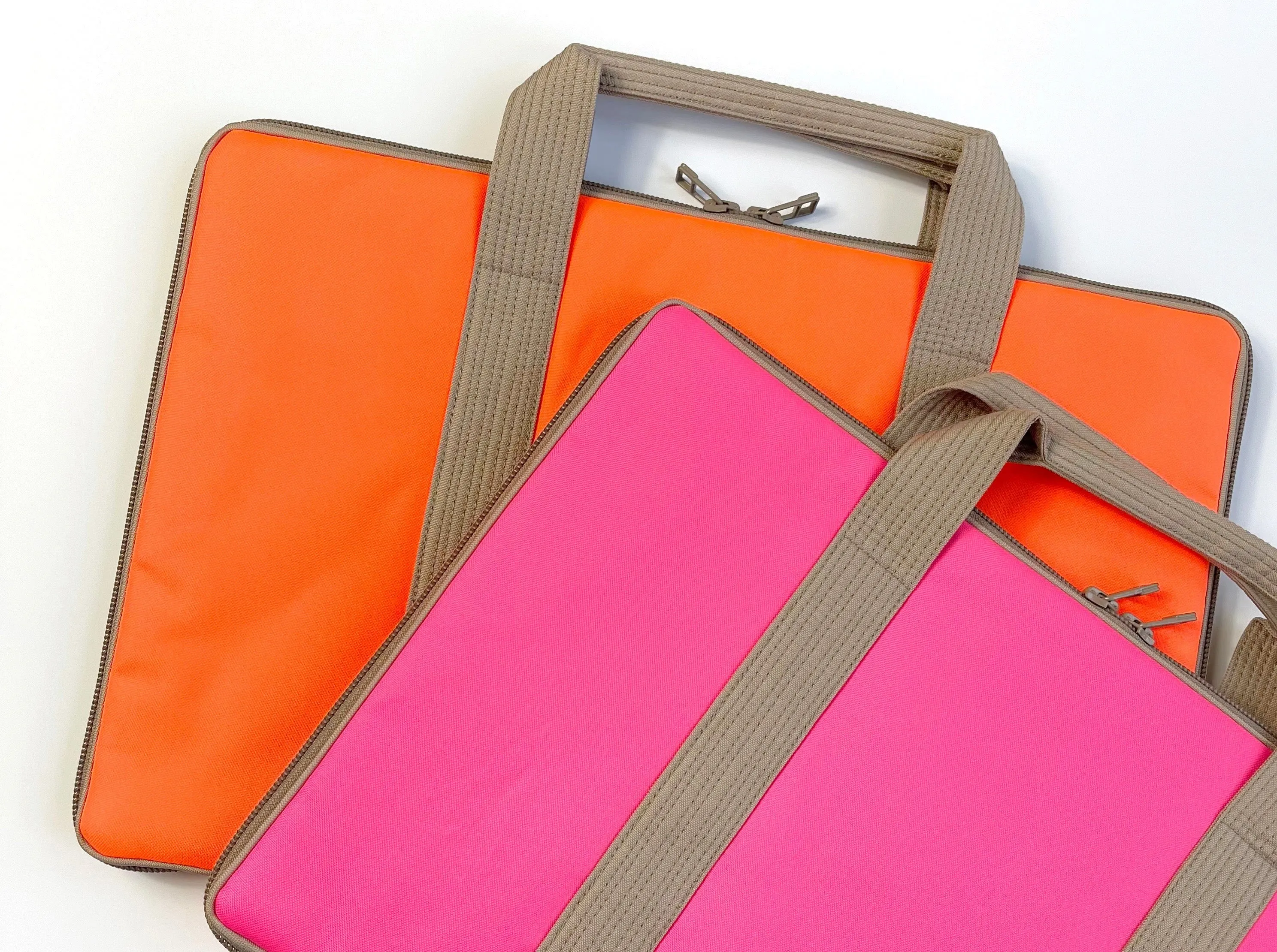 Waterproof Laptop Briefcase for Women and Men | Recycled Laptop Handbag